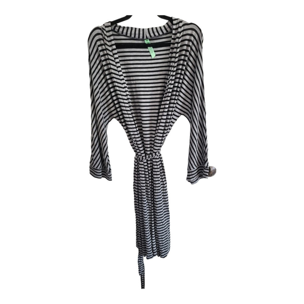 DREAM TEAM ROBE:BLACK STRIPE:SMALL